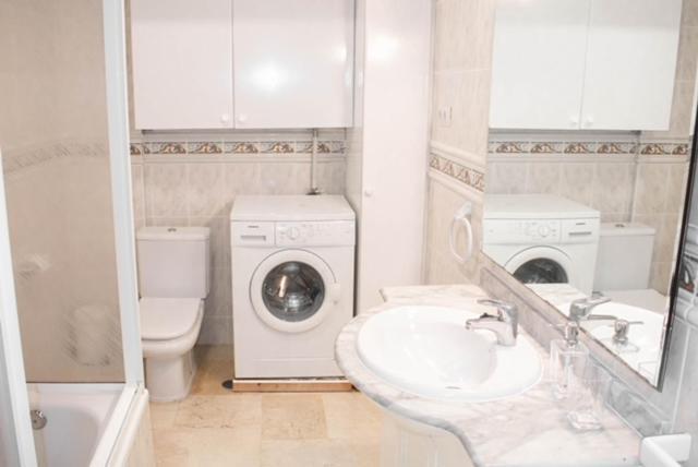 Apartamento Rio Mar Marbella Exteriör bild